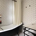 Coq 4* Paris