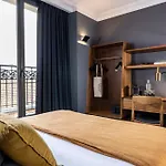 Coq Hotel