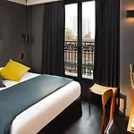 Coq Hotel